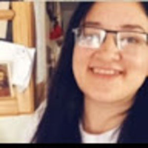 Meet your Posher, Michaela